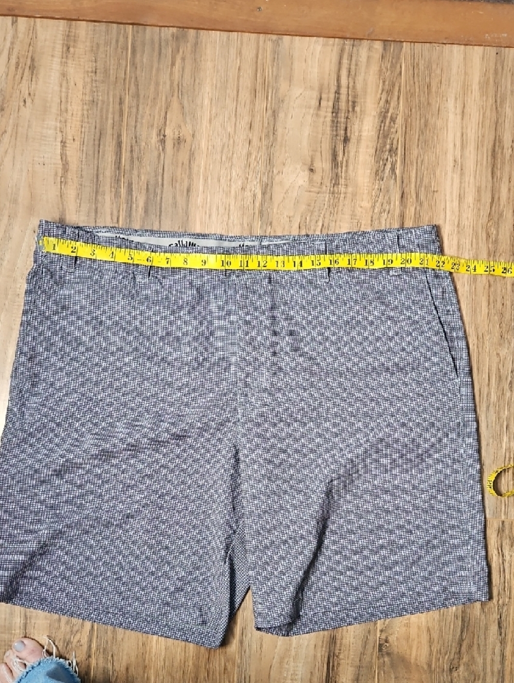 Callaway Men's Charcoal Gray Micro-Check Performance Golf Shorts - Picture 3 of 9